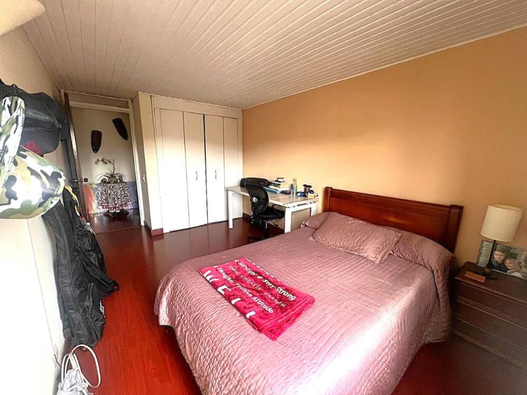 Apartamento de 4 alcobas en venta en Ub. Cordoba, Bogotá, 113 m² · foto 16 de 20