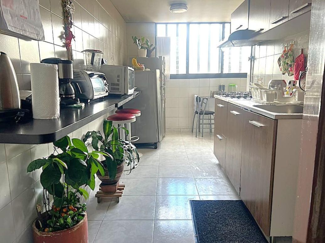 Apartamento de 4 alcobas en venta en Ub. Cordoba, Bogotá, 113 m² · foto 9 de 20