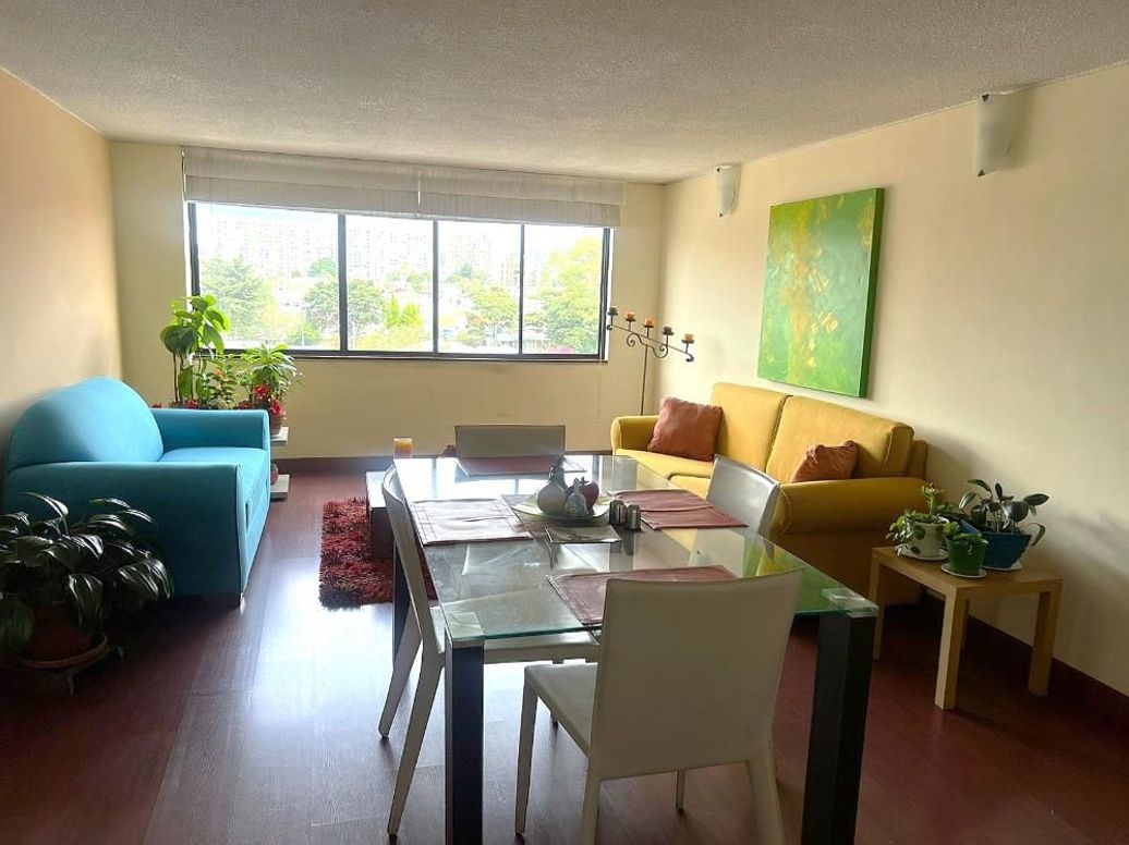 Apartamento de 4 alcobas en venta en Ub. Cordoba, Bogotá, 113 m² · foto 2 de 20