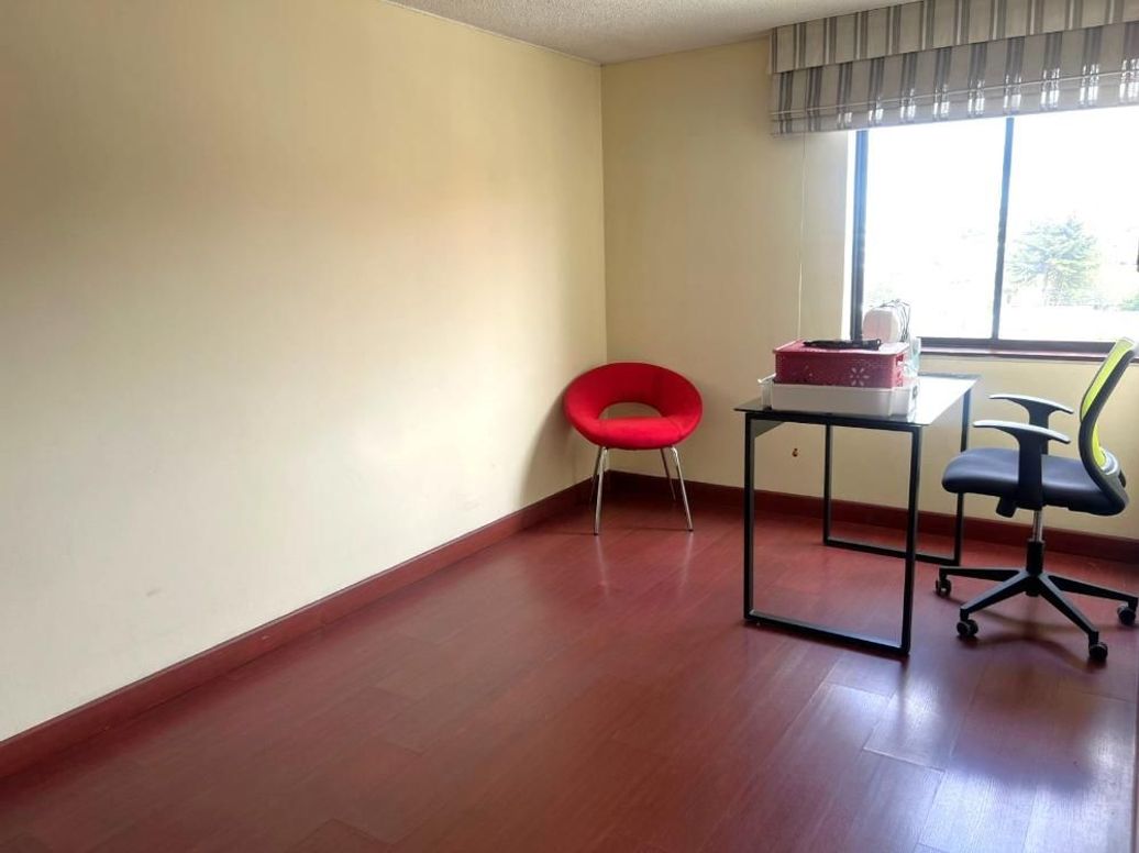 Apartamento de 4 alcobas en venta en Ub. Cordoba, Bogotá, 113 m² · foto 7 de 20