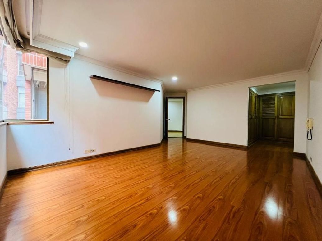 Apartamento de 5 alcobas en venta en Bellavista, Bogotá, 196 m² · foto 16 de 20