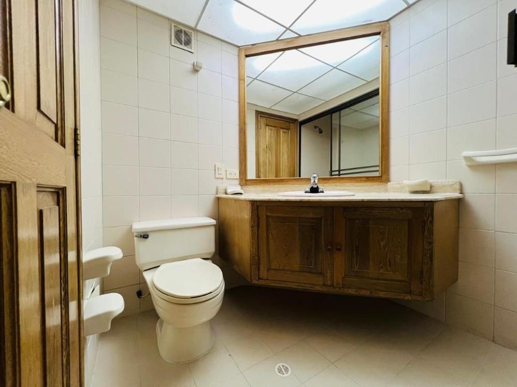 Apartamento de 5 alcobas en venta en Bellavista, Bogotá, 196 m² · foto 18 de 20