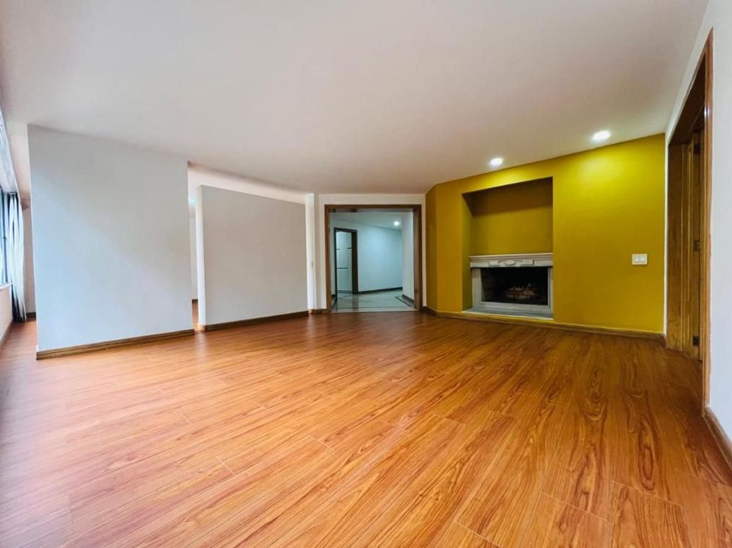 Apartamento de 5 alcobas en venta en Bellavista, Bogotá, 196 m² · foto 3 de 20