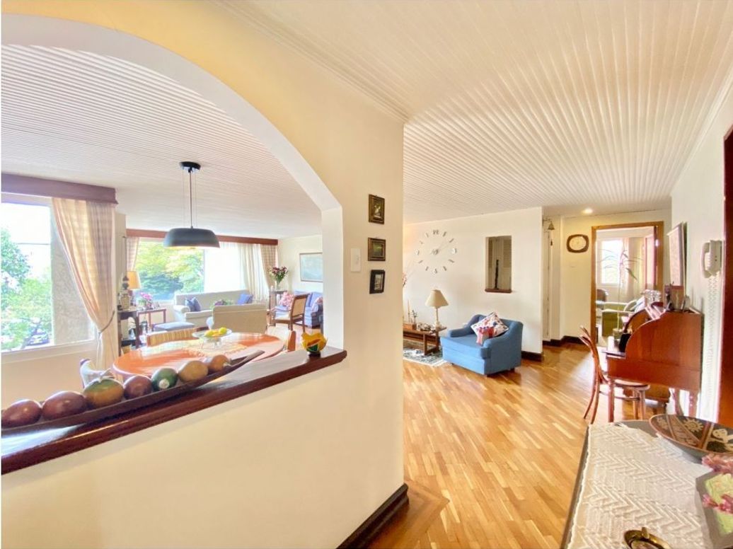 Apartamento de 3 alcobas en venta en Chico Norte Et. Iii, Bogotá, 143 m² · foto 3 de 20