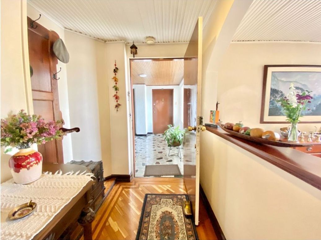 Apartamento de 3 alcobas en venta en Chico Norte Et. Iii, Bogotá, 143 m² · foto 4 de 20