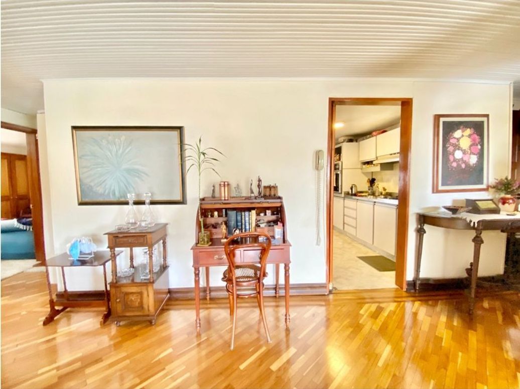 Apartamento de 3 alcobas en venta en Chico Norte Et. Iii, Bogotá, 143 m² · foto 9 de 20