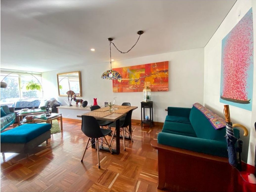 Apartamento de 2 alcobas en venta en El Refugio, Bogotá, 147 m² · foto 4 de 20