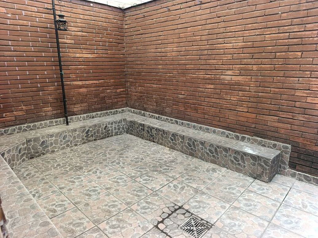Casa de 3 alcobas en venta en Quinta Paredes, Bogotá, 230 m² · foto 5 de 16