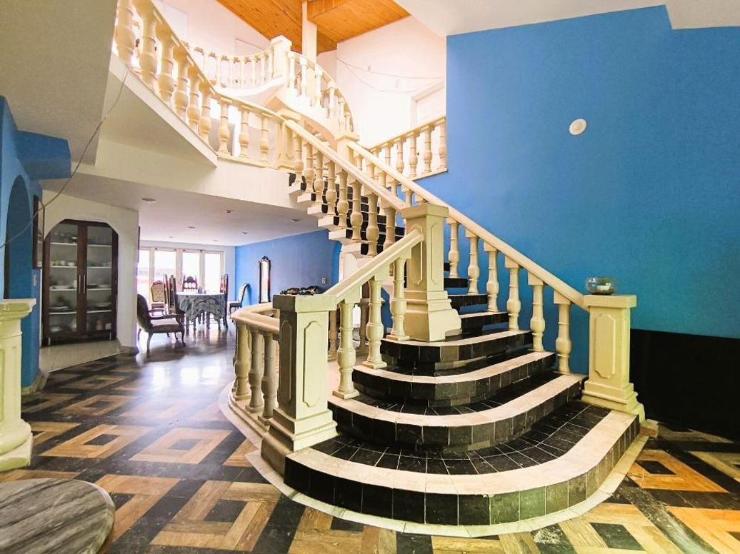 Casa de 5 alcobas en venta en San José De Bavaria, Bogotá, 500 m² · foto 5 de 14