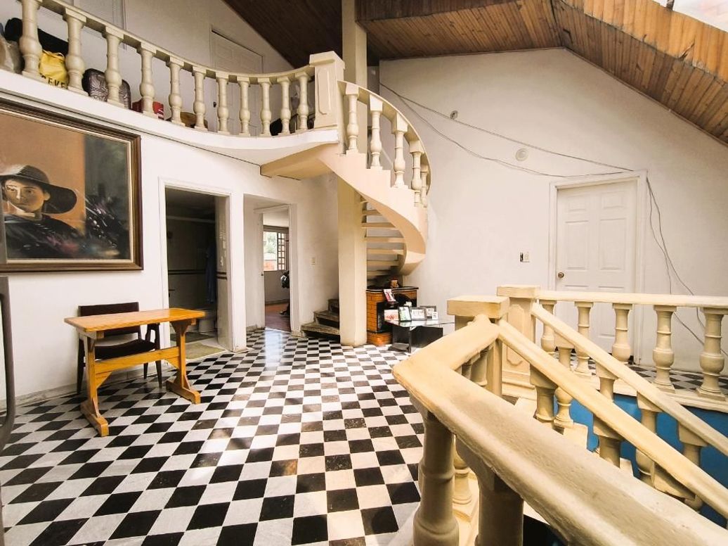 Casa de 5 alcobas en venta en San José De Bavaria, Bogotá, 500 m² · foto 9 de 14