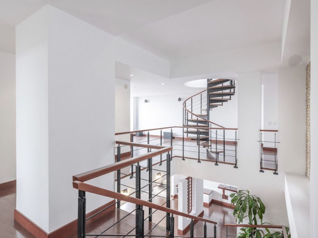 Apartamento de 5 alcobas en venta en Santa Barbara Oriental, Bogotá, 454 m² · foto 16 de 20