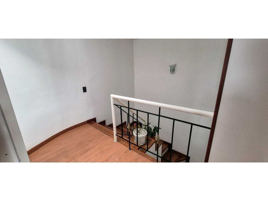 Apartamento de 2 alcobas en venta en San Francisco, Bogotá, 72 m² · foto 9 de 17