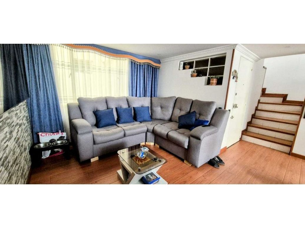 Apartamento de 2 alcobas en venta en San Francisco, Bogotá, 72 m² · foto 2 de 17