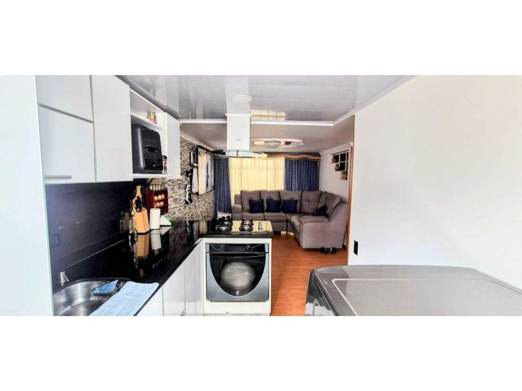 Apartamento de 2 alcobas en venta en San Francisco, Bogotá, 72 m² · foto 4 de 17