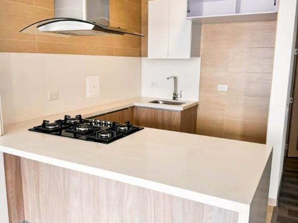 Apartamento de 2 alcobas en venta en San José De Bavaria, Bogotá, 66 m² · foto 4 de 20