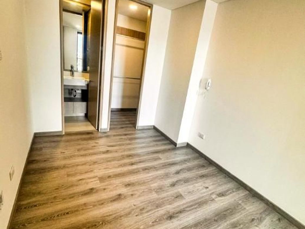 Apartamento de 2 alcobas en venta en San José De Bavaria, Bogotá, 66 m² · foto 7 de 20