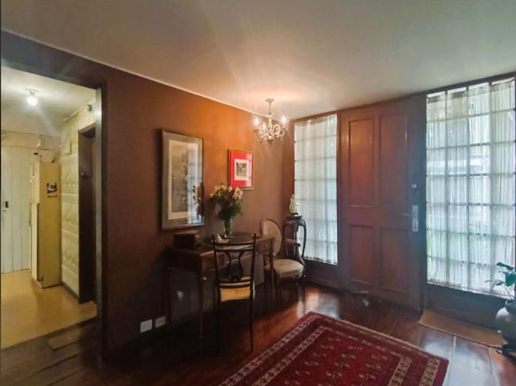 Casa de 4 alcobas en venta en Molinos Norte, Bogotá, 350 m² · foto 2 de 12