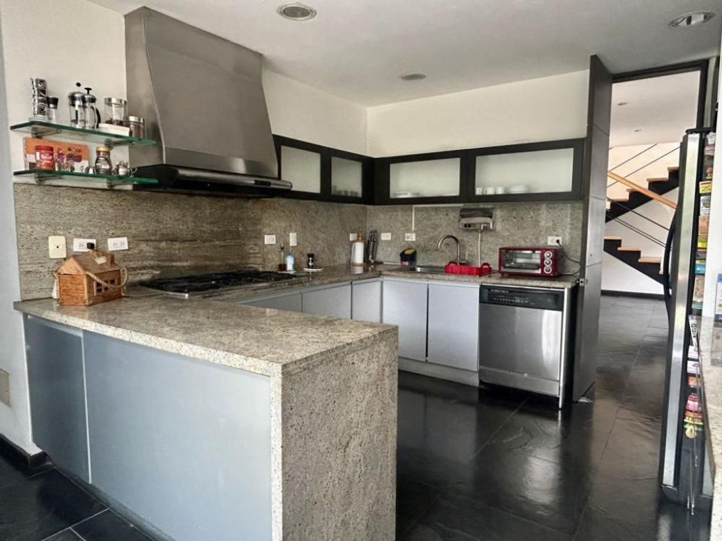 Casa de 4 alcobas en venta en Casa Blanca, Bogotá, 333 m² · foto 10 de 20