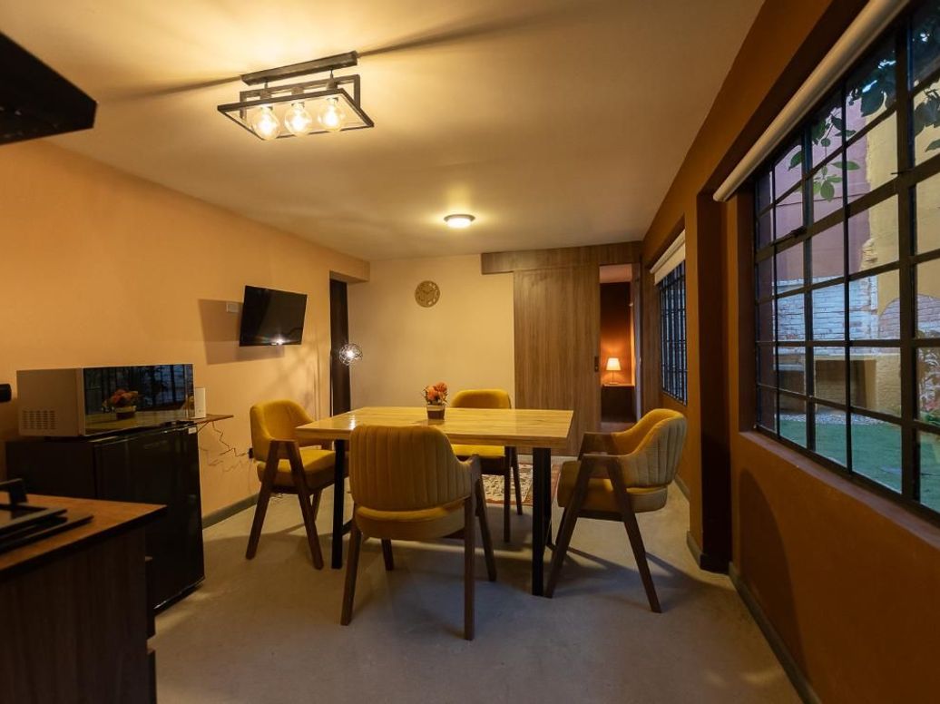 Casa de 6 alcobas en venta en María Cristina, Bogotá, 403 m² · foto 19 de 20