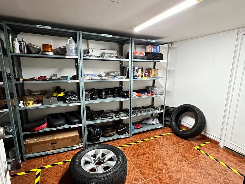 Casa de 4 alcobas en venta en Santa Barbara Central, Bogotá, 410 m² · foto 18 de 20
