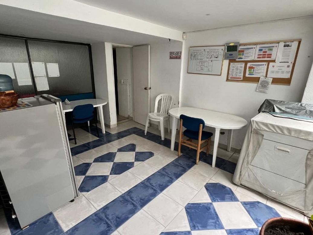 Casa de 4 alcobas en venta en Santa Barbara Central, Bogotá, 410 m² · foto 15 de 20