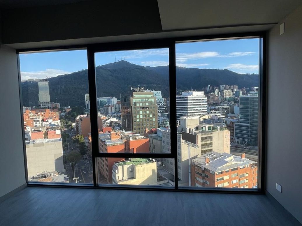Apartamento de 2 alcobas en venta en Rincon Del Chicó, Bogotá, 73 m² · foto 3 de 20