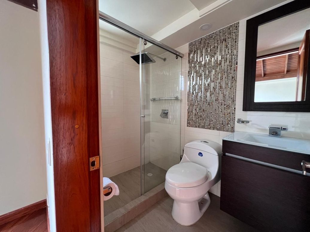 Casa de 3 alcobas en venta en Suba, Bogotá, 246 m² · foto 16 de 20