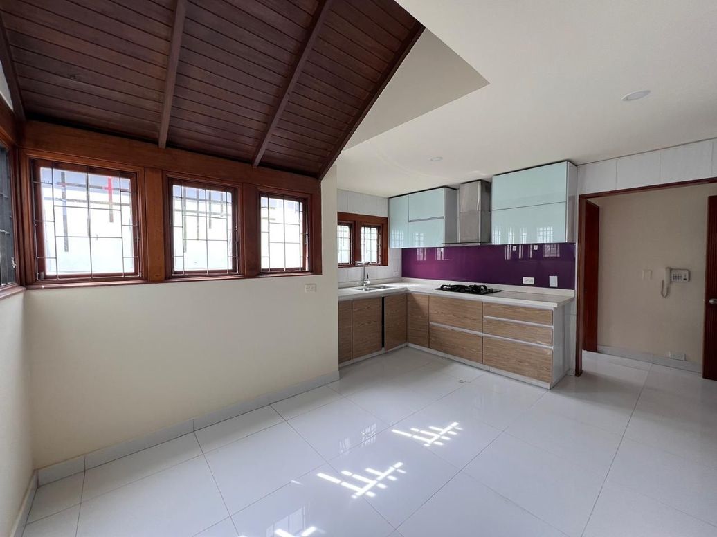 Casa de 3 alcobas en venta en Suba, Bogotá, 246 m² · foto 14 de 20