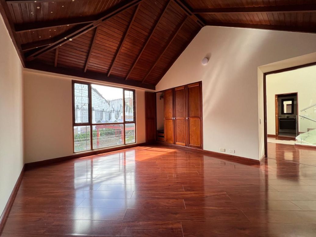 Casa de 3 alcobas en venta en Suba, Bogotá, 246 m² · foto 19 de 20