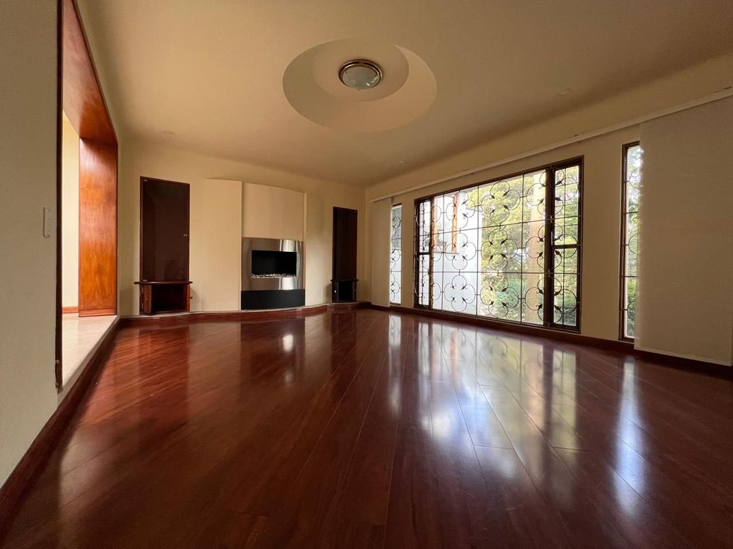 Casa de 3 alcobas en venta en Suba, Bogotá, 246 m² · foto 13 de 20