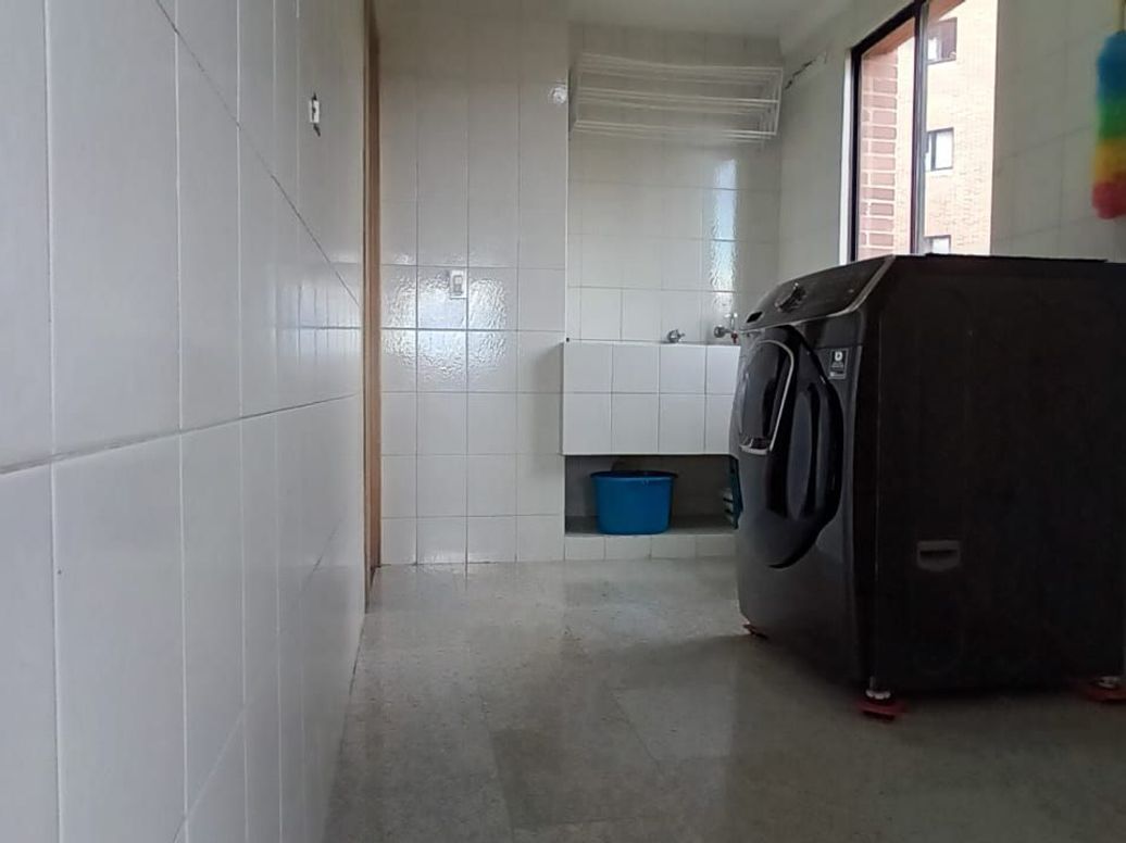 Apartamento de 4 alcobas en venta en La Acanada, Bogotá, 343 m² · foto 18 de 18
