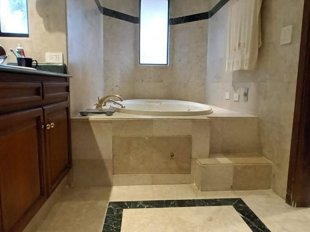 Apartamento de 4 alcobas en venta en La Acanada, Bogotá, 343 m² · foto 16 de 18