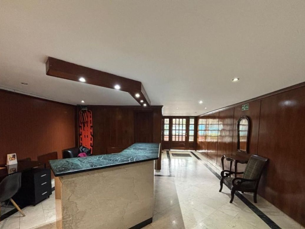 Apartamento de 3 alcobas en venta en Rincon Del Chicó, Bogotá, 125 m² · foto 2 de 13