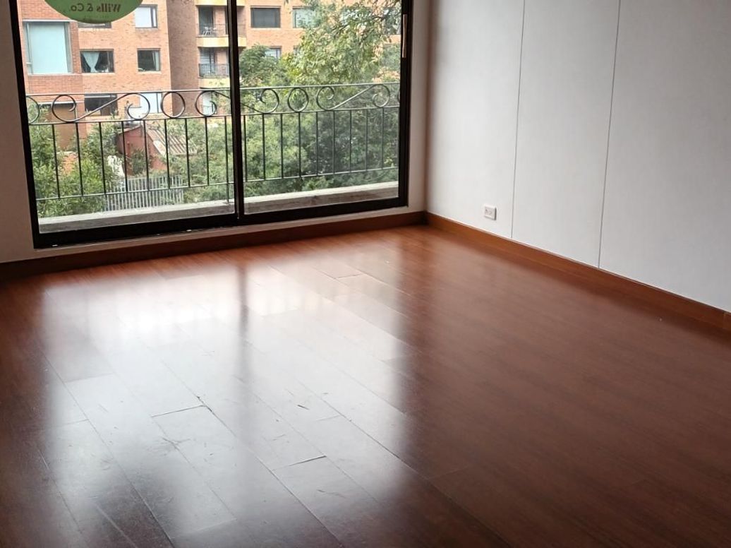 Apartamento de 3 alcobas en venta en Los Rosales, Bogotá, 168 m² · foto 15 de 20