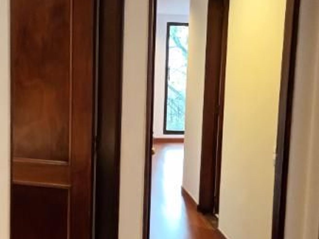 Apartamento de 3 alcobas en venta en Los Rosales, Bogotá, 168 m² · foto 12 de 20