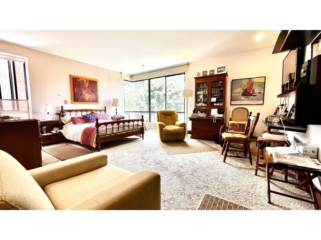 Apartamento de 3 alcobas en venta en La Calleja, Bogotá, 264 m² · foto 16 de 17