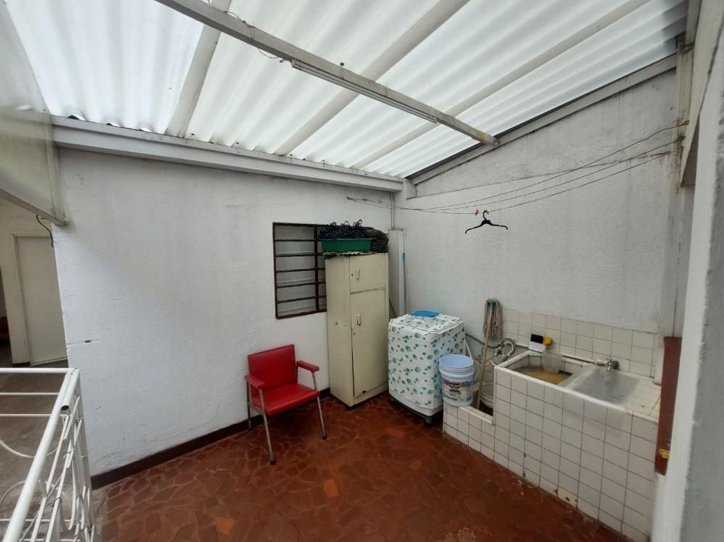 Casa de 5 alcobas en venta en Canódromo, Bogotá, 114 m² · foto 10 de 20