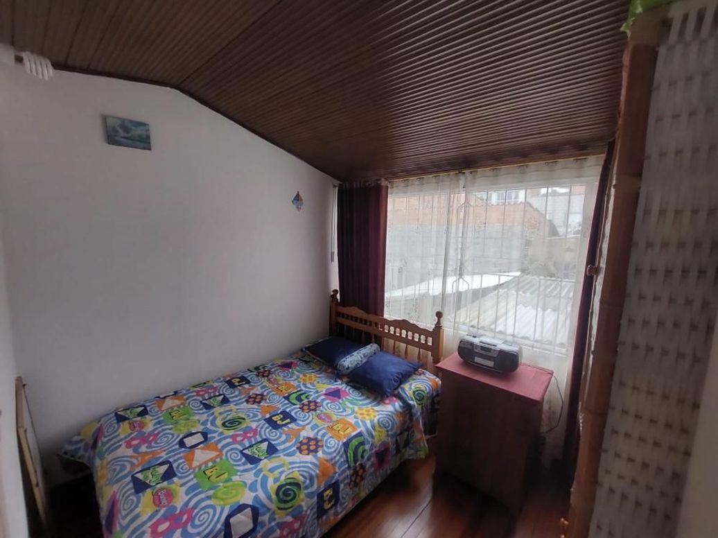 Casa de 5 alcobas en venta en Canódromo, Bogotá, 114 m² · foto 18 de 20