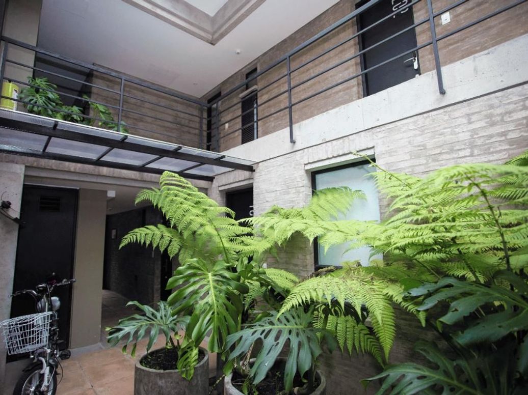 Casa de 6 alcobas en venta en Armenia, Bogotá, 430 m² · foto 2 de 20