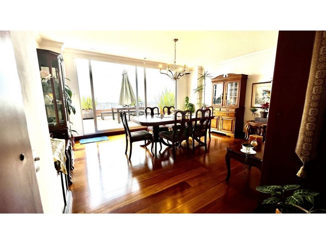 Apartamento de 4 alcobas en venta en Bellavista, Bogotá, 359 m² · foto 10 de 20