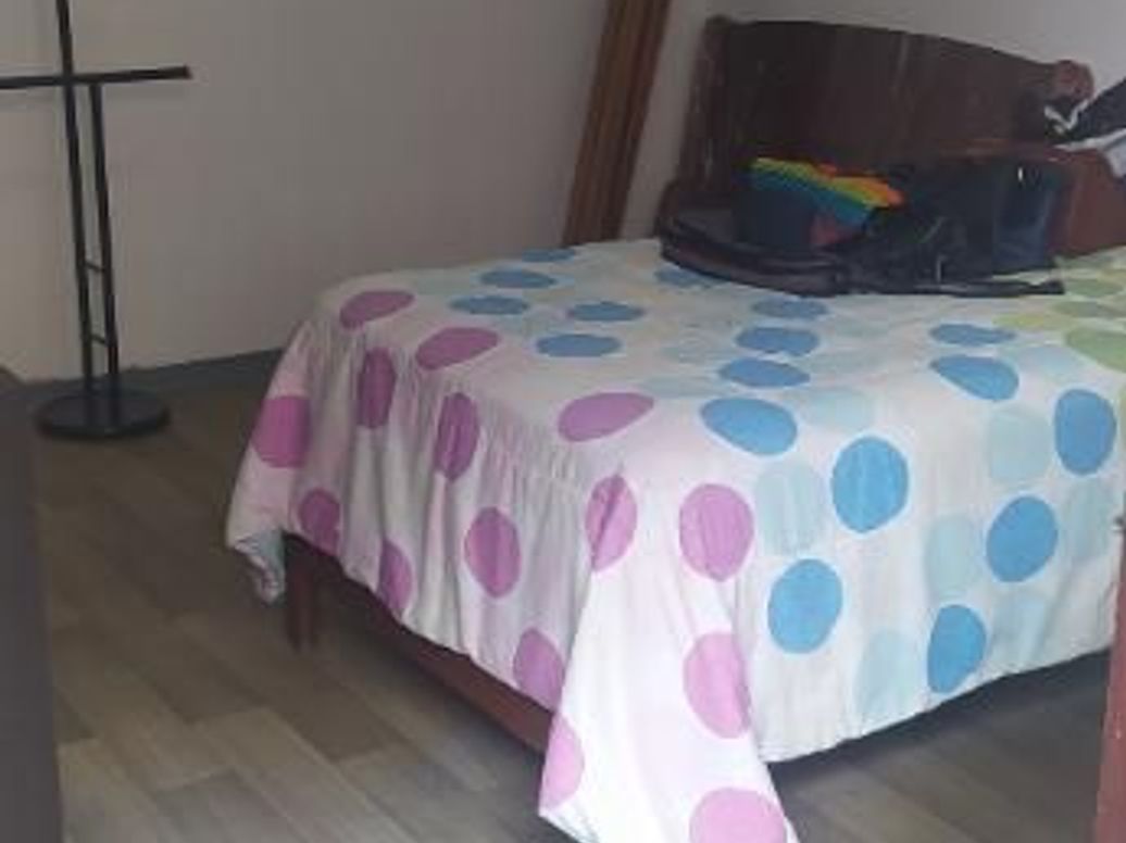 Casa de 6 alcobas en venta en San Joaquín, Bogotá, 294 m² · foto 6 de 14