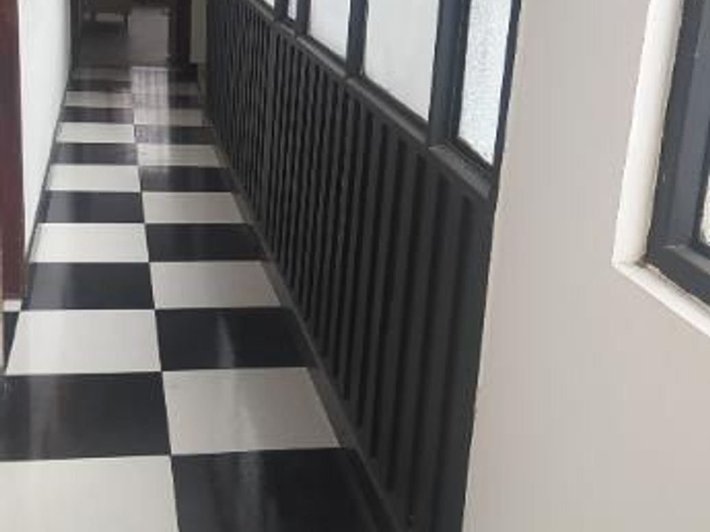 Casa de 6 alcobas en venta en San Joaquín, Bogotá, 294 m² · foto 4 de 14