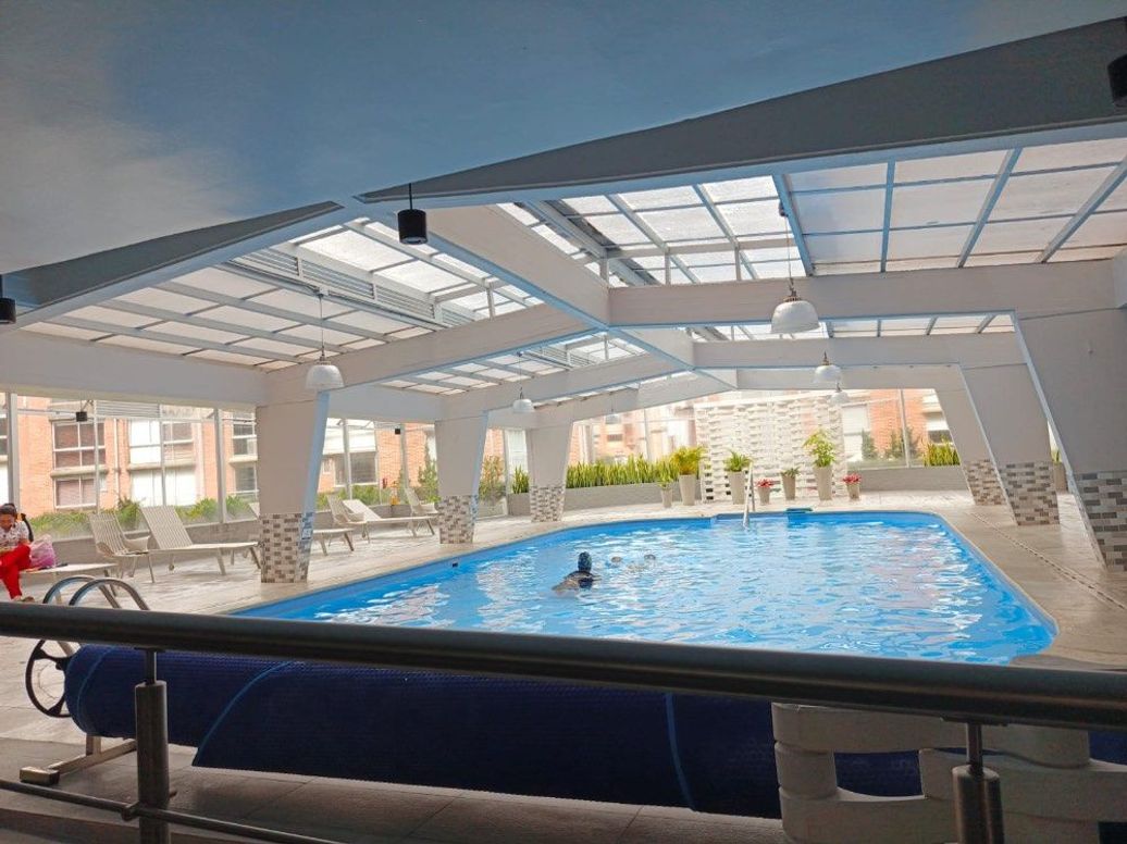 Apartamento de 5 alcobas en venta en Prados De La Calleja, Bogotá, 245 m² · foto 15 de 16