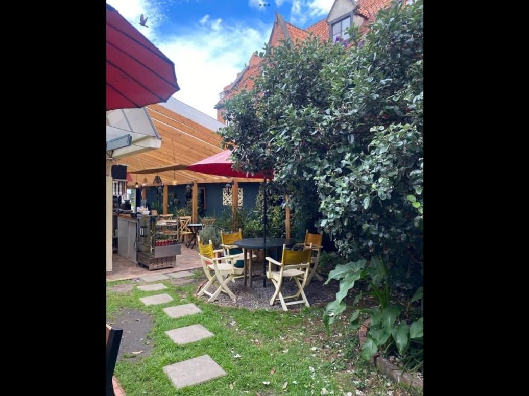 Casa de 5 alcobas en venta en Marly, Bogotá, 323 m² · foto 3 de 13