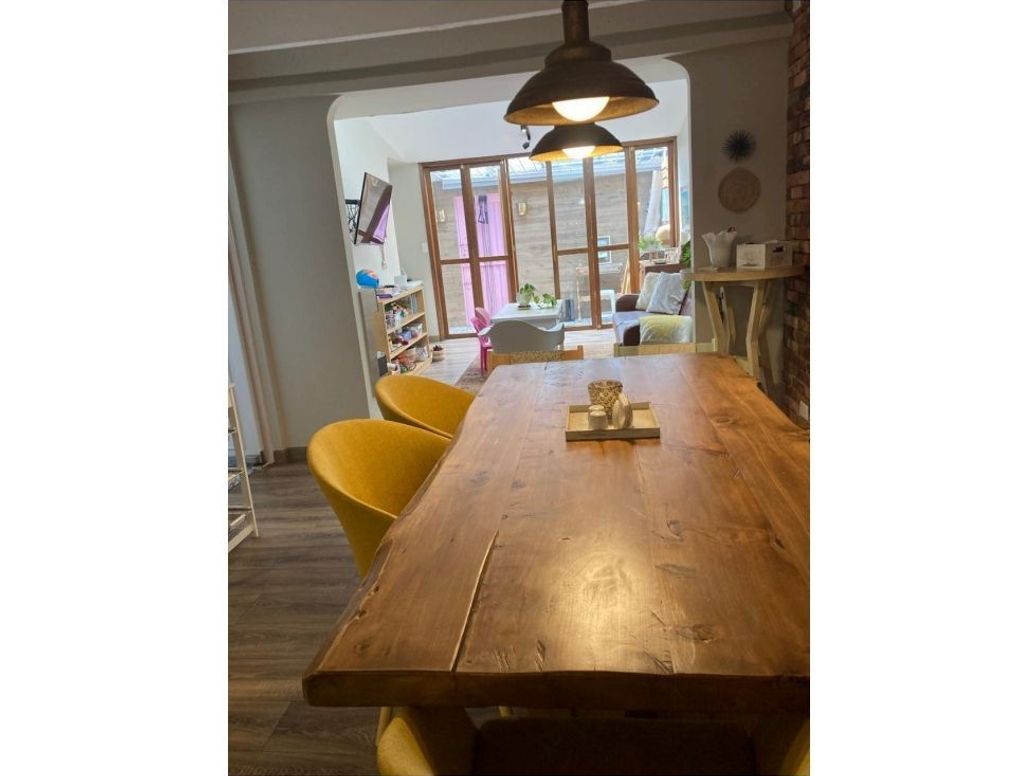 Casa de 4 alcobas en venta en La Emilia, Bogotá, 241 m² · foto 3 de 16