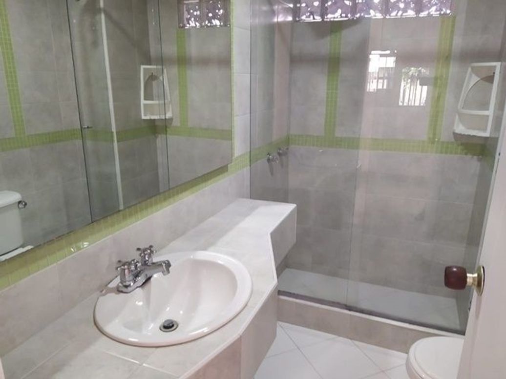 Apartamento de 2 alcobas en venta en La Castellana, Bogotá, 84 m² · foto 17 de 20
