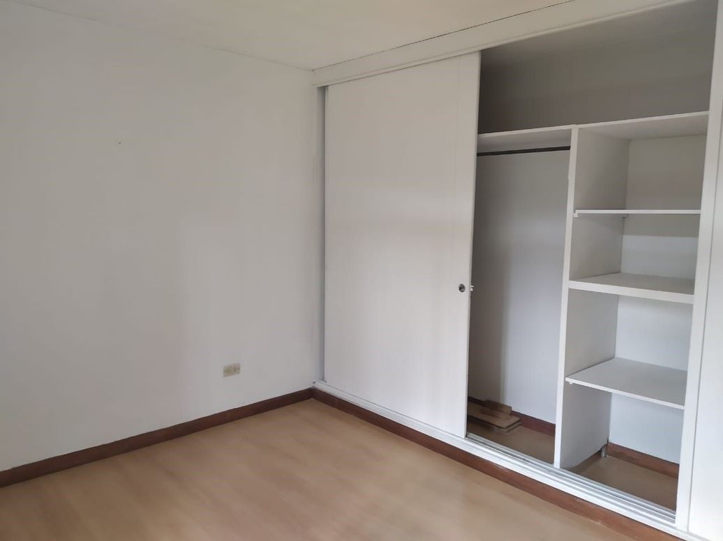 Apartamento de 2 alcobas en venta en La Castellana, Bogotá, 84 m² · foto 11 de 20