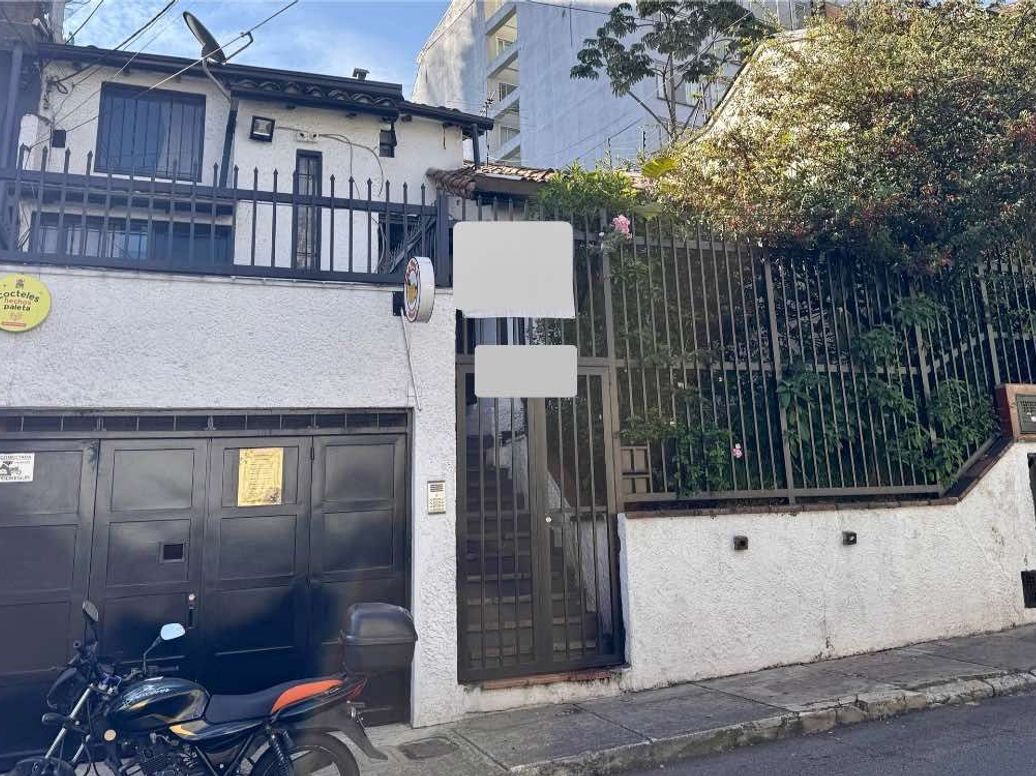 Casa de 6 alcobas en venta en La Salle, Bogotá, 260 m² · foto 8 de 8