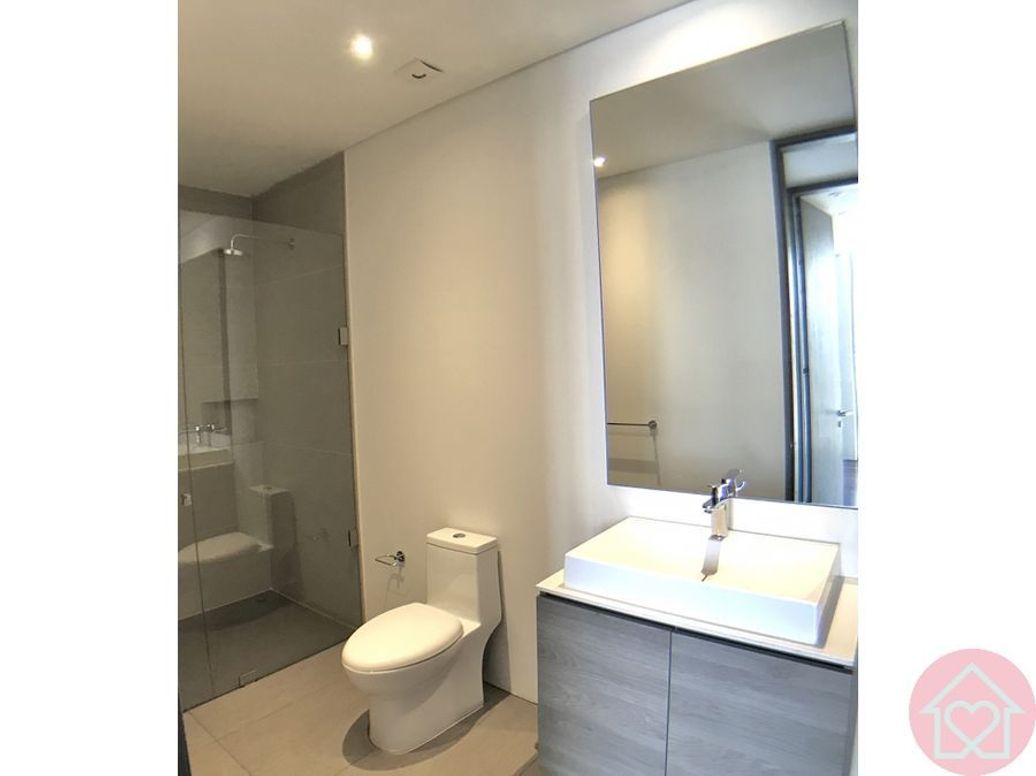 Apartamento de 3 alcobas en venta en Los Rosales, Bogotá, 185 m² · foto 9 de 19