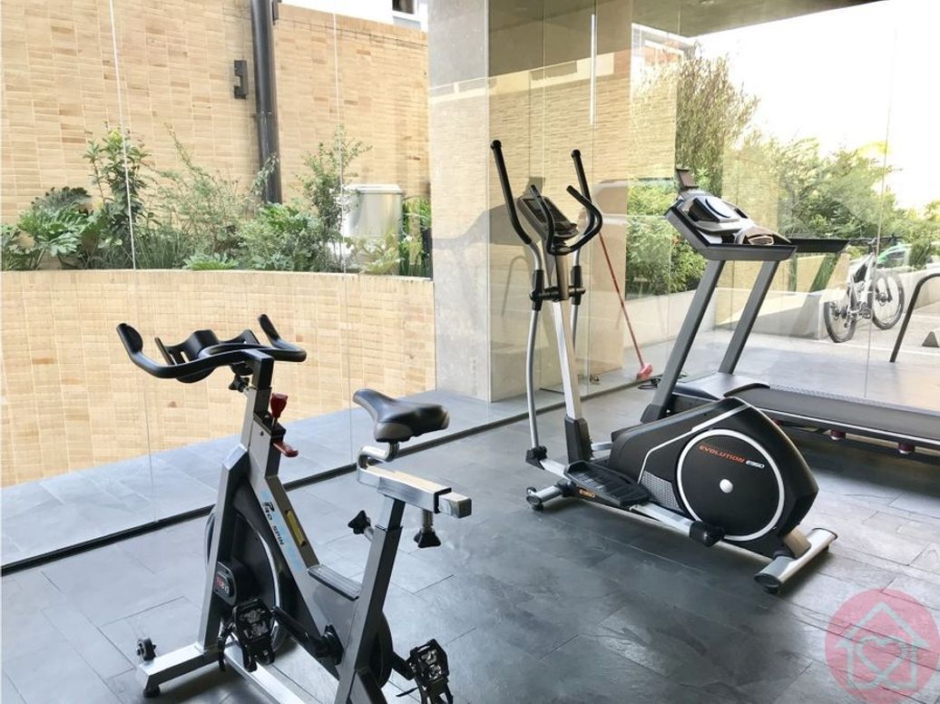 Apartamento de 3 alcobas en venta en Los Rosales, Bogotá, 185 m² · foto 13 de 19